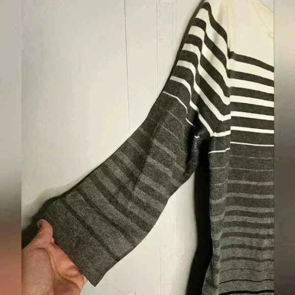 Lauren Ralph Lauren Cotton Knit Gray Striped Round Neck 3/4 Sleeve Midi Dress 1X - Picture 3 of 14